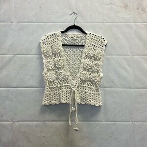 Live and Let Live, 90’s Style Knitted Vest, Color Cream (PL)